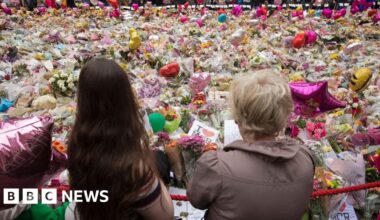 Manchester Arena bereaved families say MI5 must be fully included in new law on cover-ups