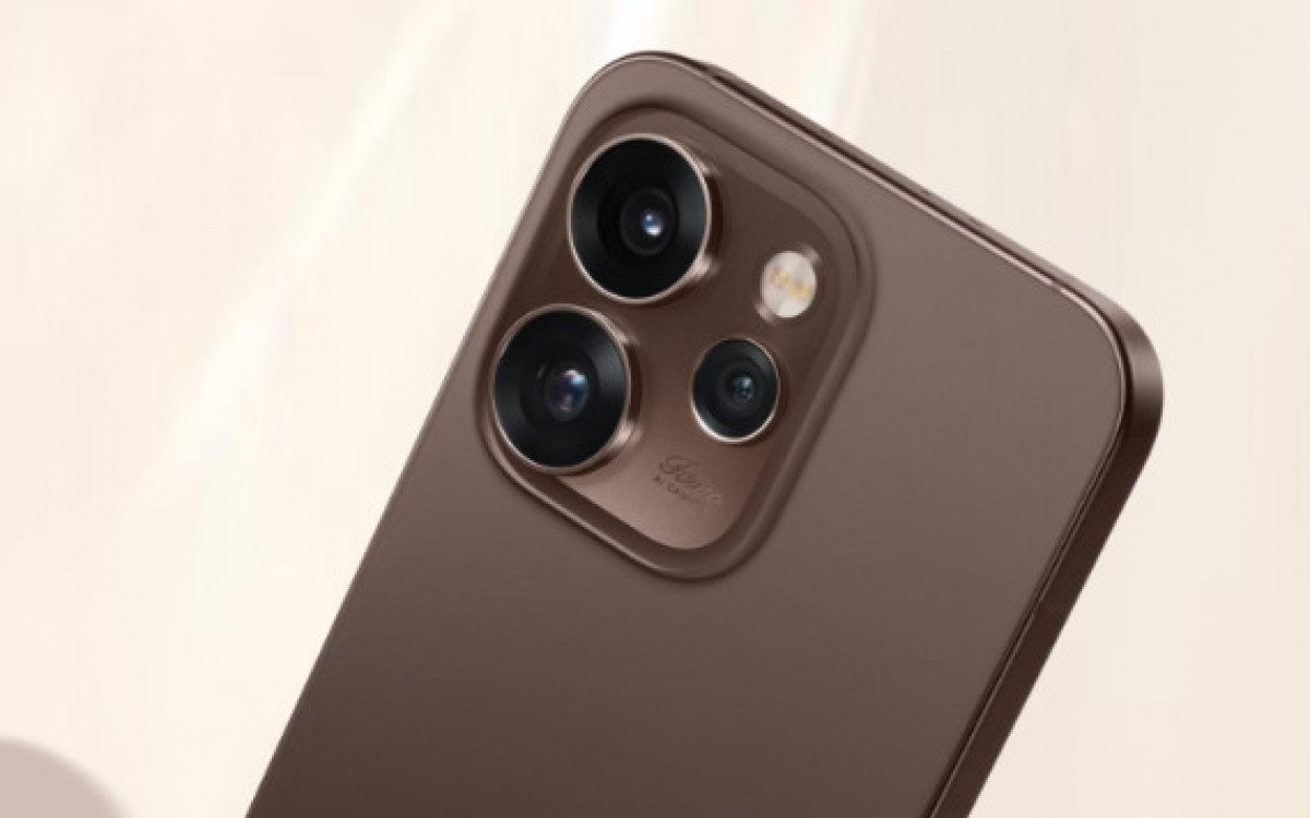 Oppo Reno15 Pro Mini goes official with a triple-camera setup and Dimensity 8450 SoC