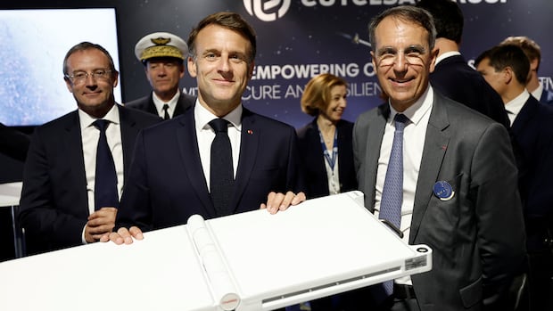 French-U.K. Starlink rival pitches Canada on 'sovereign' satellite service for Arctic military operations