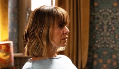 Emmerdale to reveal shadowy figure mystery in Ray Walters whodunit