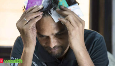 Struggling to save? 6 money habits you must ditch in 2026 - Breaking bad money habits: The real secret to sticking with savings goals