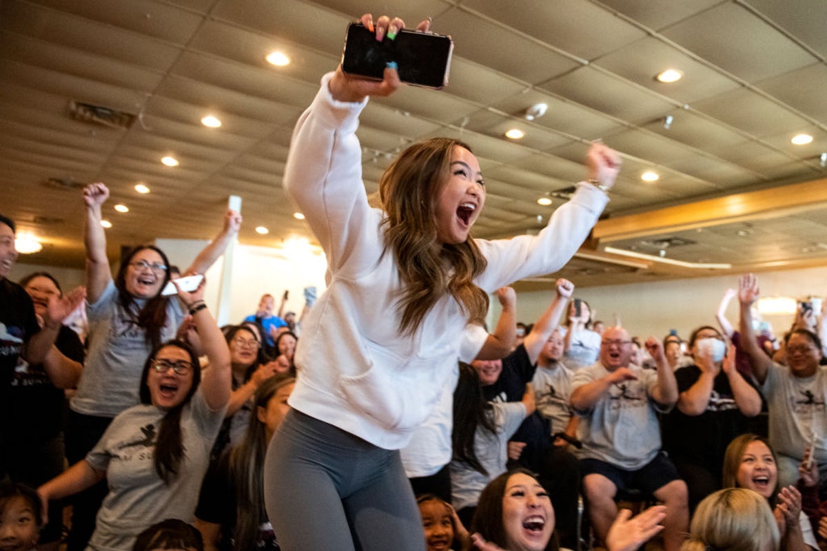 How to teach your kids about budgeting, according to experts