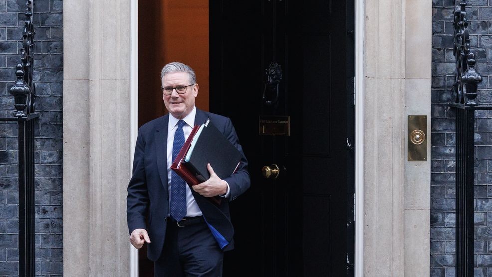 The National Desk dark theme brand icon