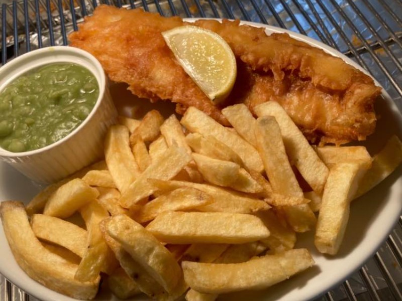 Price of cod on par with sirloin steak, says chippy owner