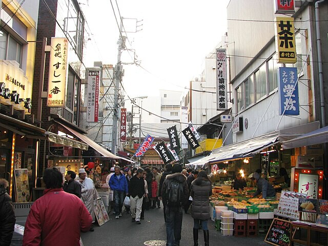 A Day in the Bazaar: When Architecture Is Observed in Time - Image 2 of 8