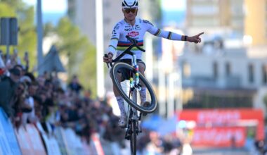 Mathieu Van Der Poel celebrates as he wins wins the Benidorm round of the cyclocross World Cup on Sunday 18 January 2026 (Photo: David Pintens / Belga Mag via AFP)