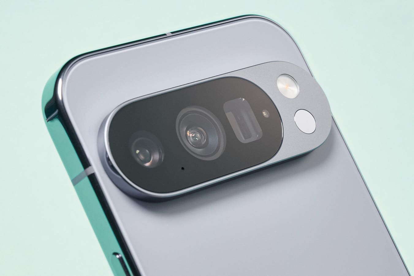 Google’s New Pixel Update Causing Havoc For Millions Of Users — Check Your Phone Now