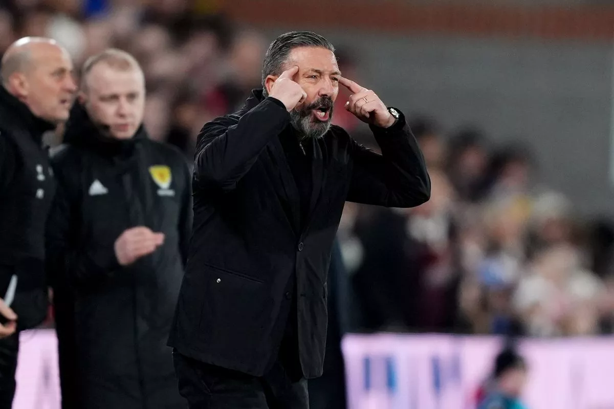 Hearts manager Derek McInnes