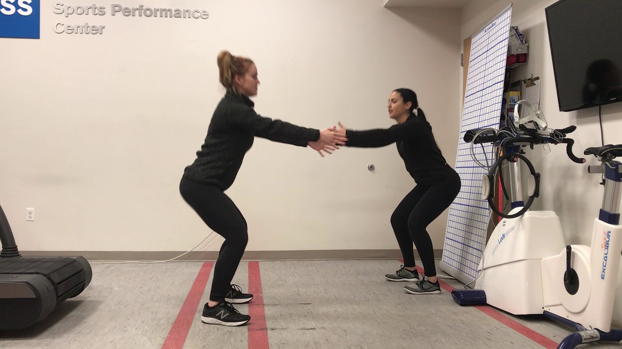 The Right Way to Do a Squat - YouTube