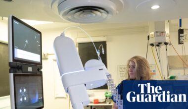 NHS England to trial AI and robotic tools to detect and diagnose lung cancer | Lung cancer