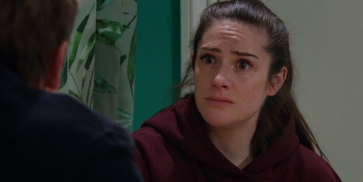 Emmerdale's Victoria points out very awkward detail over village deaths