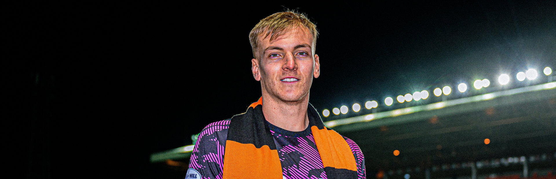 UNITED ADD TO GOALKEEPING OPTIONS WITH ASHLEY MAYNARD-BREWER CAPTURE