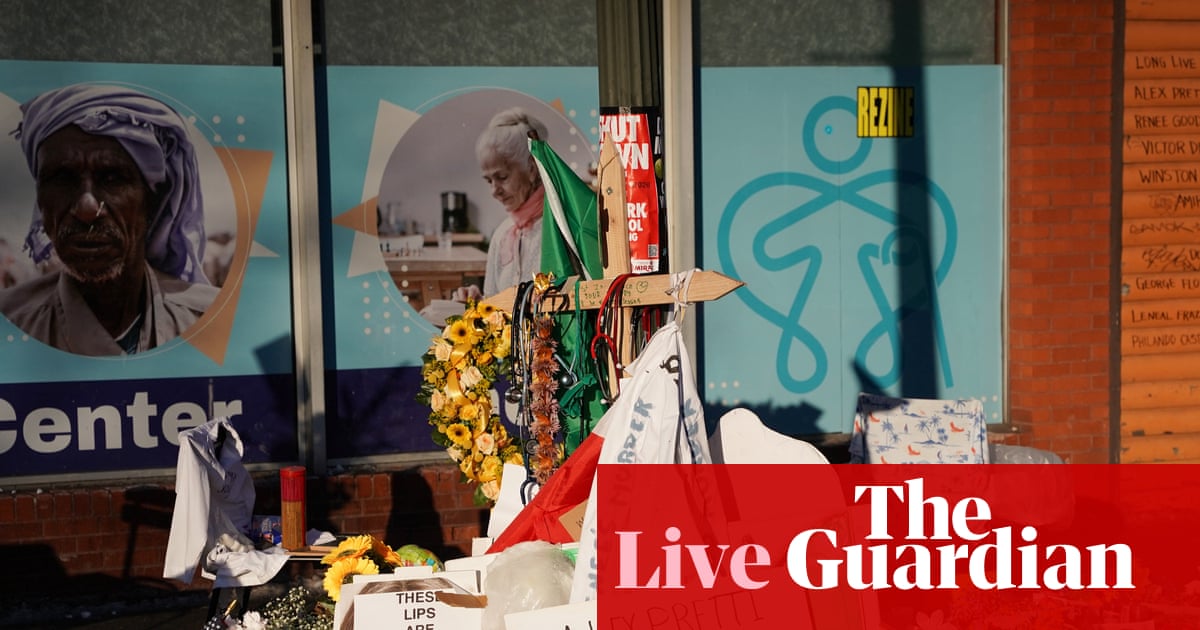 Federal agents involved in fatal shooting of Alex Pretti placed on administrative leave – live | Minnesota ICE shootings