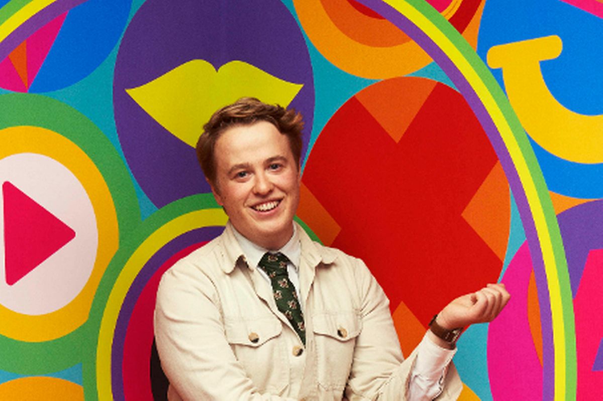 Big Brother star targeted by masked phone thief during store robbery