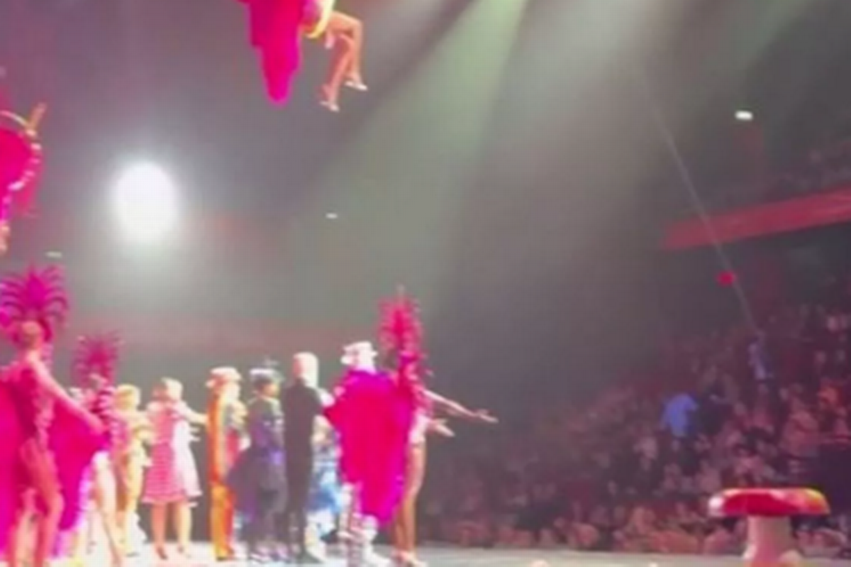 A photo taken by someone who attended the Wizard of Oz show 