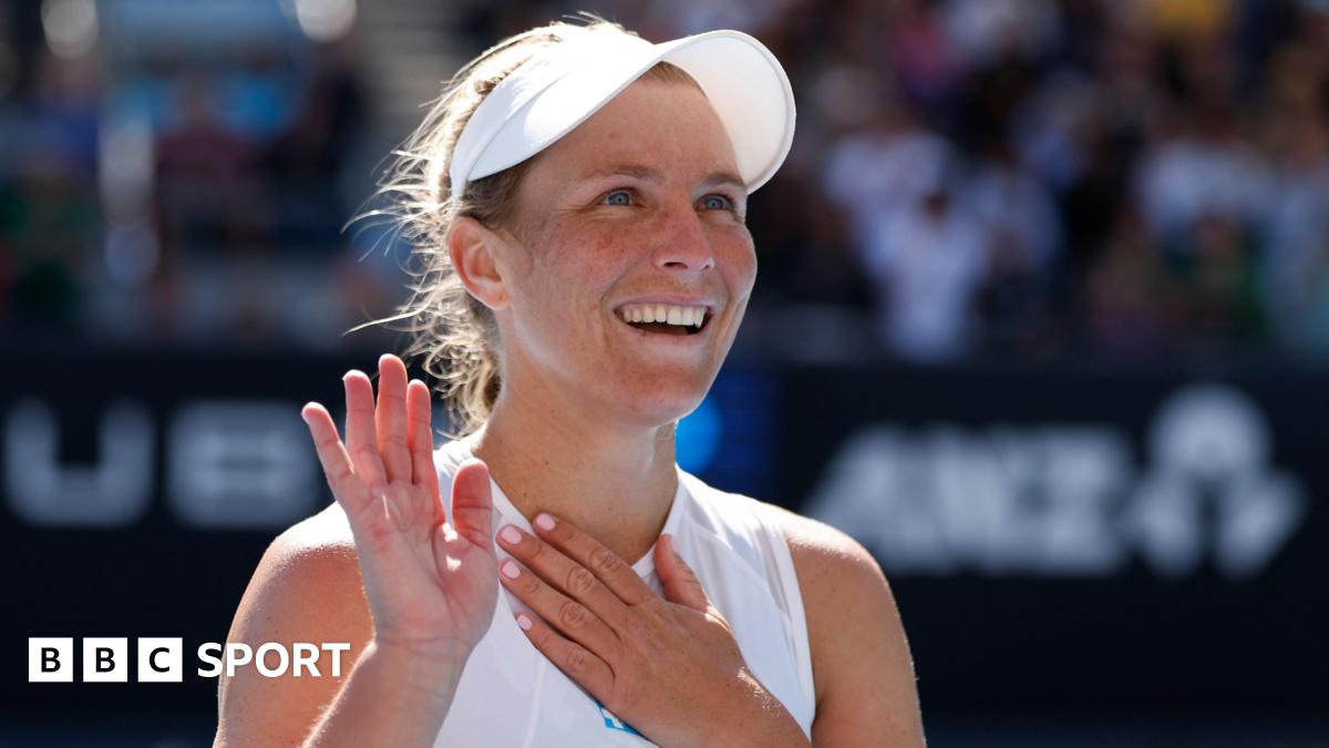 Maddison Inglis waves