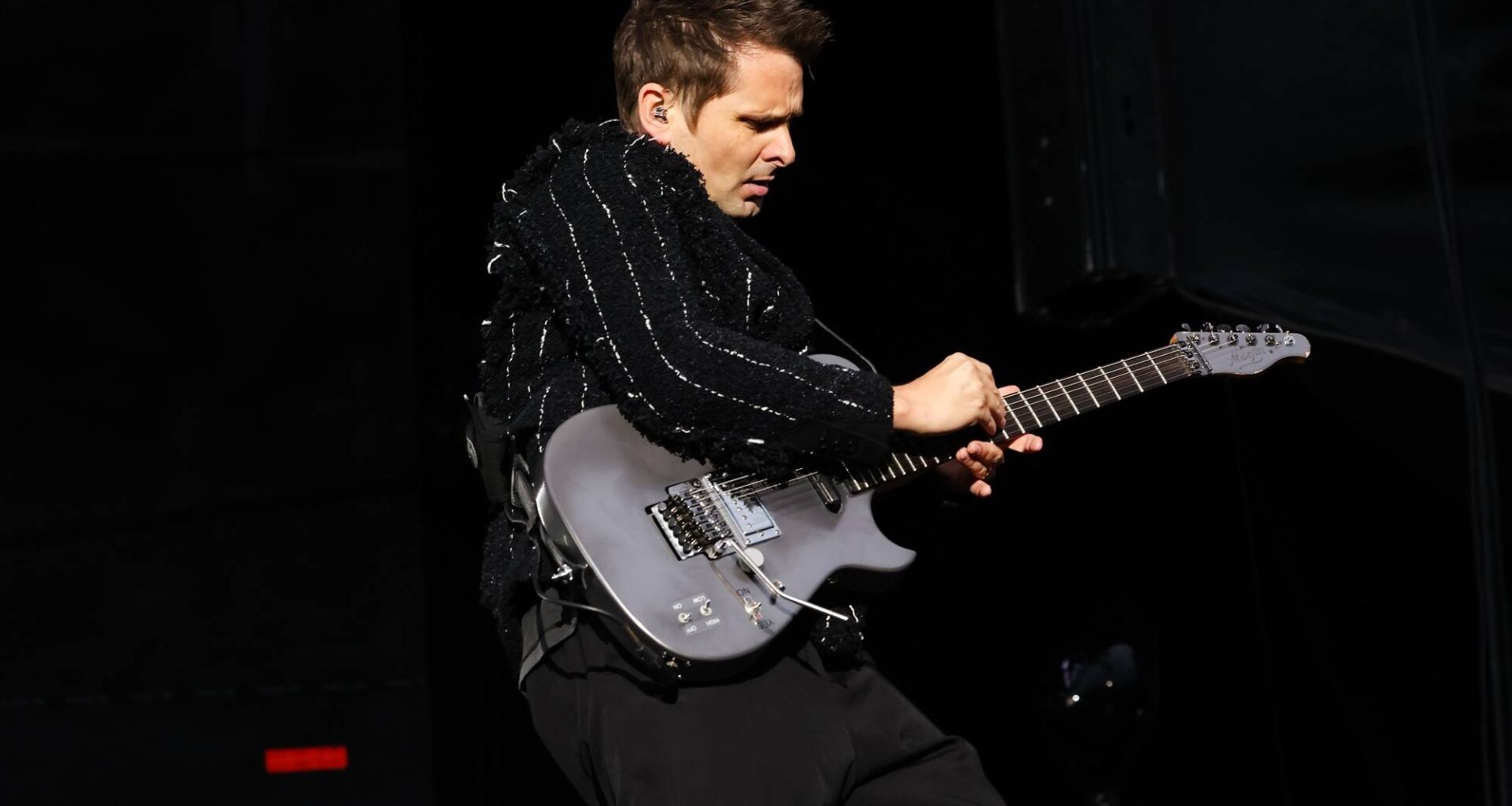 Muse make "very difficult decision" to cancel upcoming shows "due to unforeseen circumstances"