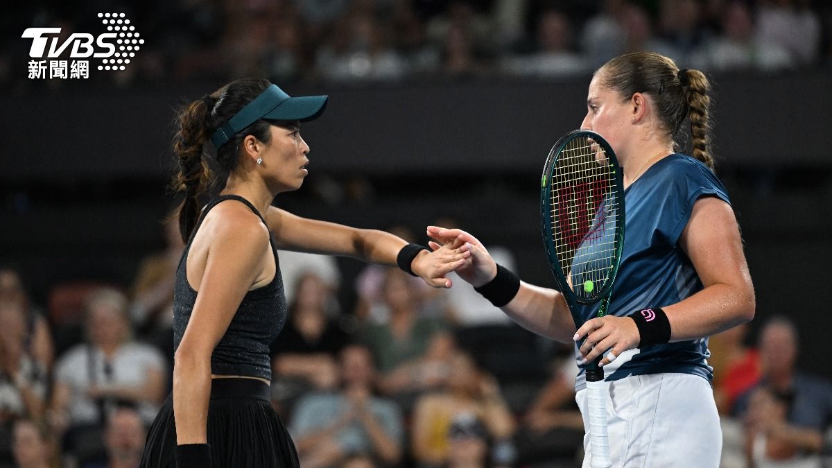 Taiwan tennis star Hsieh falls short at Australian Open (TPG PHOTOS) Hsieh Su-wei falls in Australian Open doubles quarterfinal