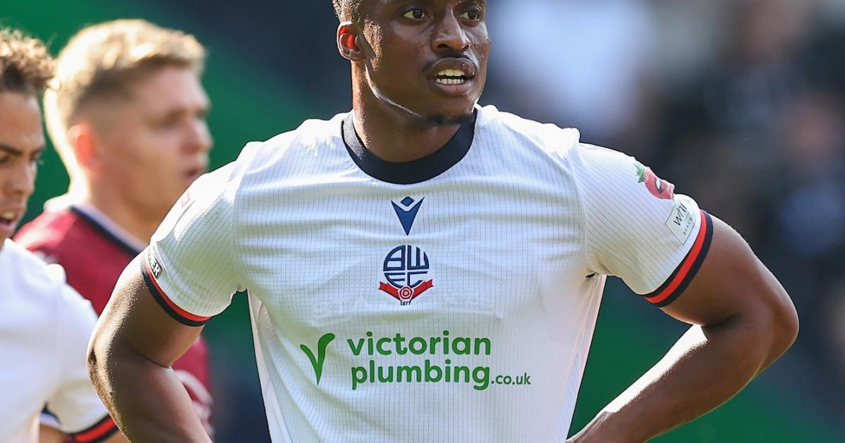 Bolton Wanderers to sell Victor Adeboyejo to Mansfield Town