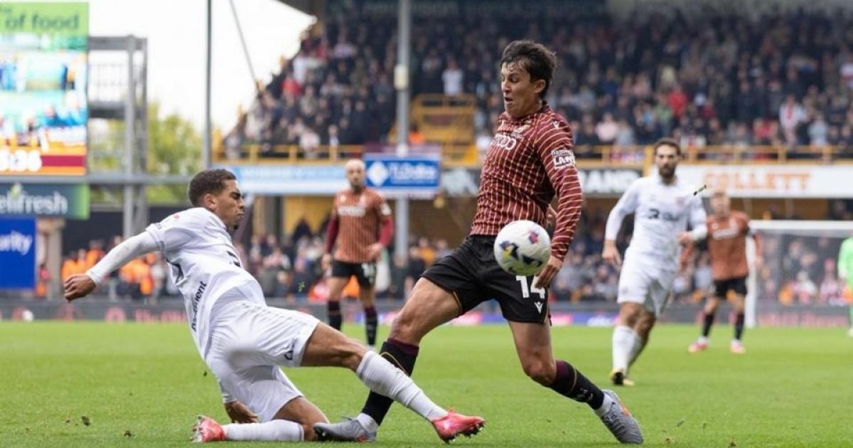 Bradford City end loan for Portsmouth's Tom McIntyre