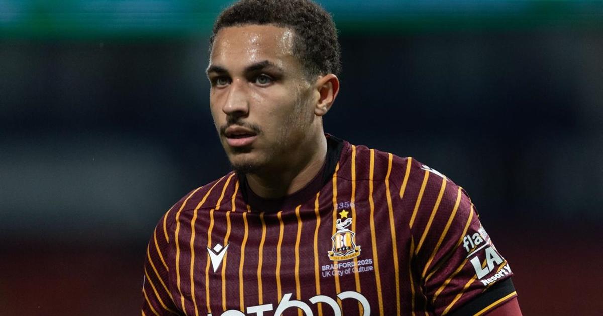Bradford City defender Lewis Richards joins Crawley Town