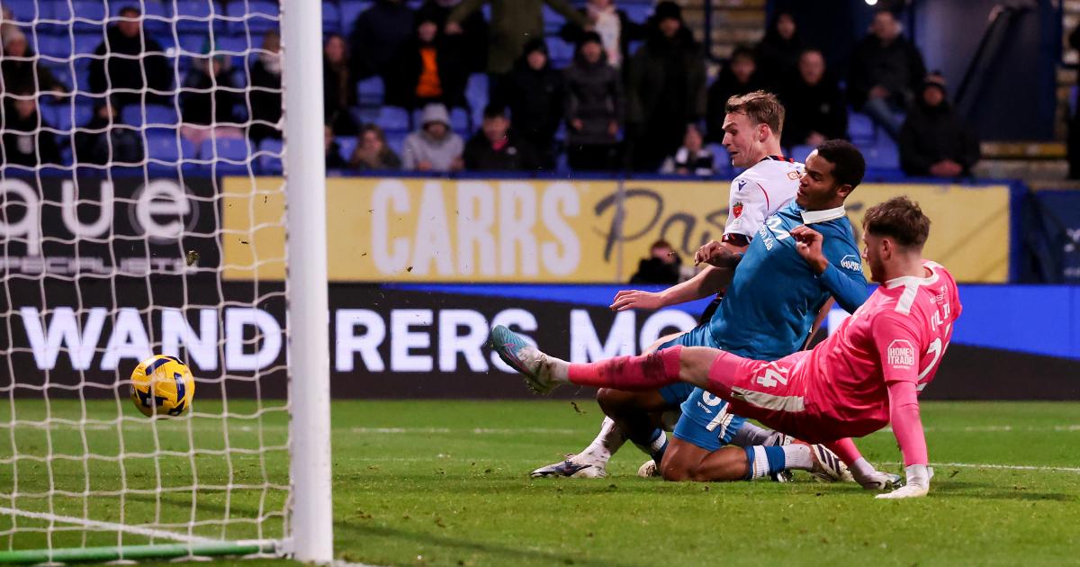 Bolton Wanderers: Schumacher on late Burton Albion victory