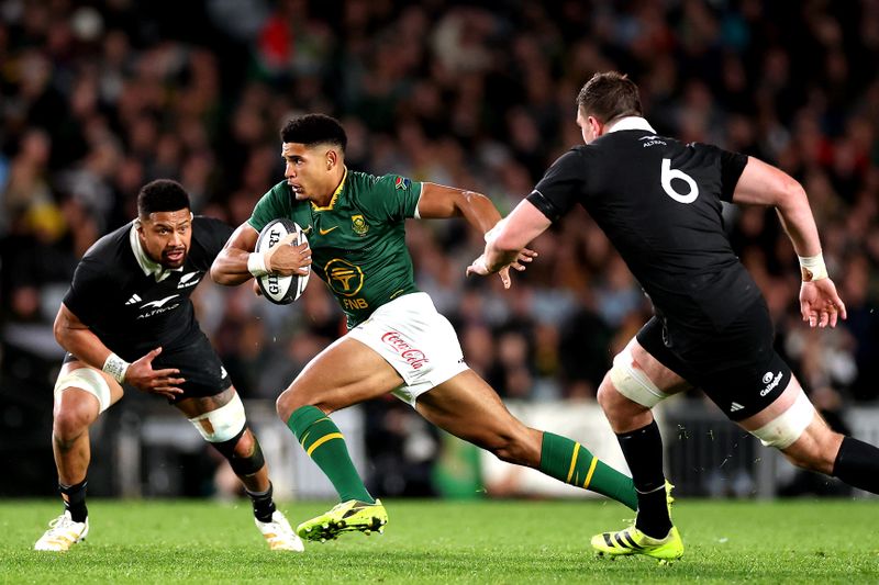 Sacha Feinberg-Mngomezulu of South Africa makes a break during The Rugby Championship match between the New Zealand All Blacks and South Africa Springboks at Eden Park on September 06, 2025 in Auckland, New Zealand. (Photo: Phil Walter / Getty Images)