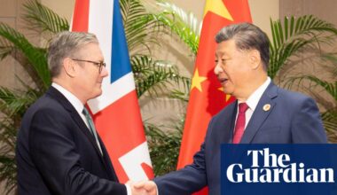 Starmer vows to remain ‘clear-eyed’ over national security as he flies to China | Foreign policy