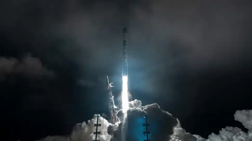 25 Starlink Satellites Launched Aboard A Falcon 9 From Vandenberg.