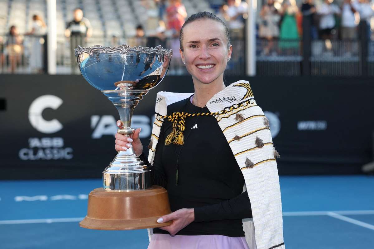 Elina Svitolina claims 19th WTA title with victory over Wang Xinyu in Auckland