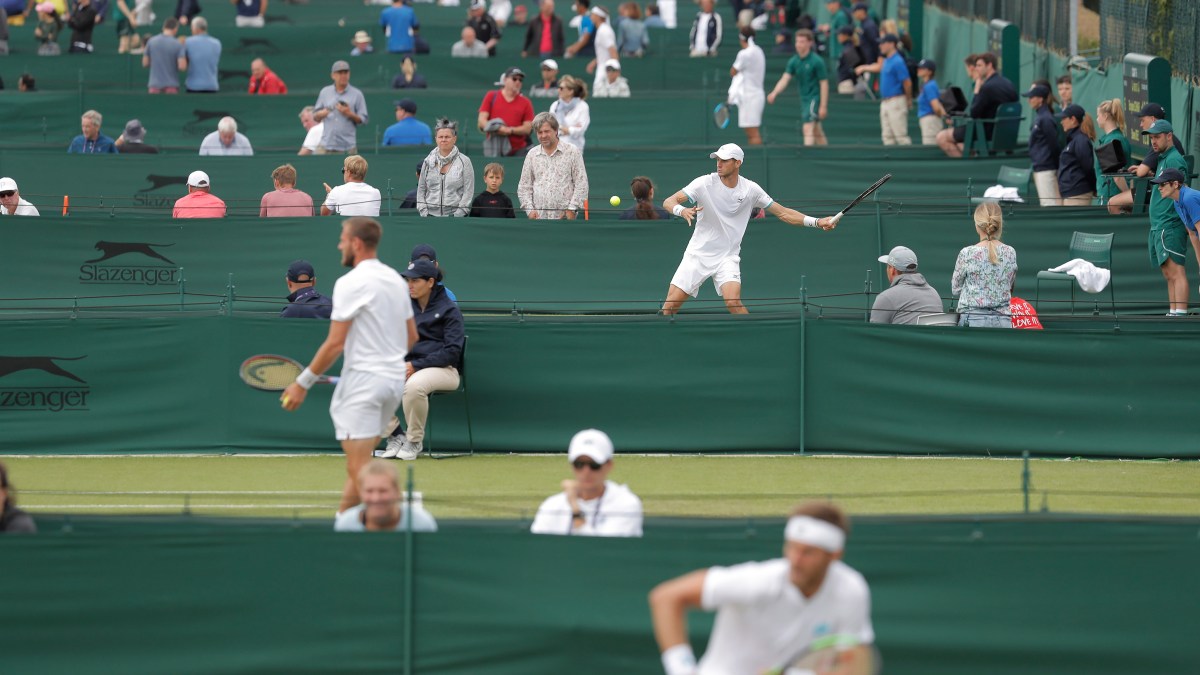 Bank of England limbers up to sell its country club