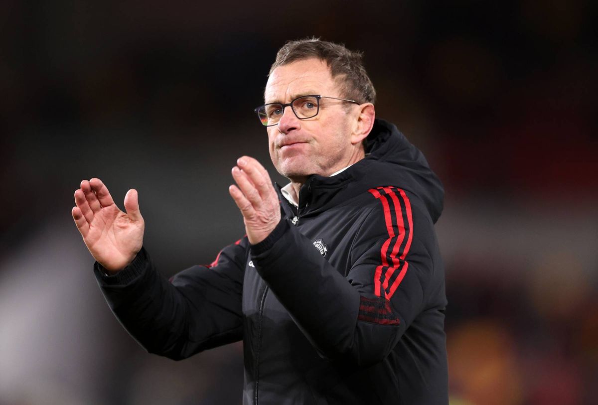 Ralf Rangnick claps the fans