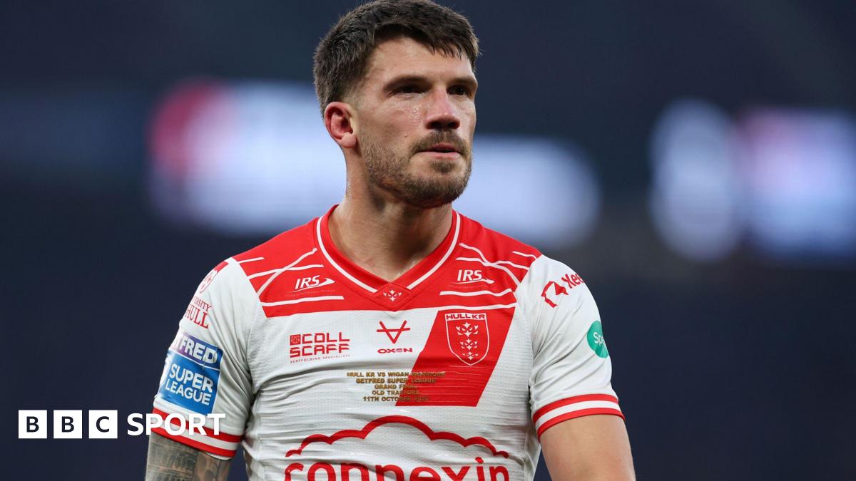 Oliver Gildart in action for Hull KR