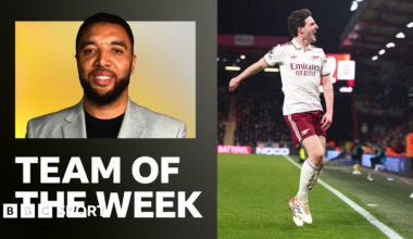 Manchester United head coach Ruben Amorim in a dark winter coat on the touchline before the 1-1 draw with Leeds