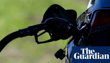 Red-state Republicans seek climate ‘liability shield’ for fossil fuel industry | US news