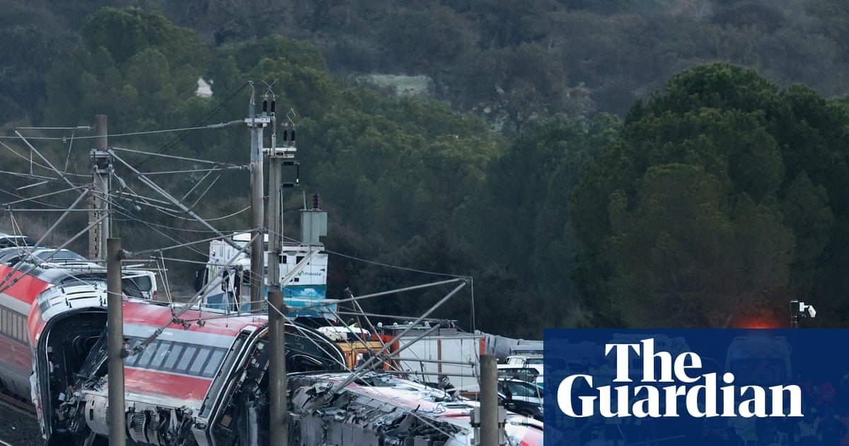 Spain to hold three days of mourning after train crash that killed at least 40 | Spain