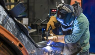 ISM: US manufacturing activity declines in December - breakingthenews.net