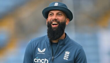 County news - Moeen Ali signs for Yorkshire in reversal of domestic retirement