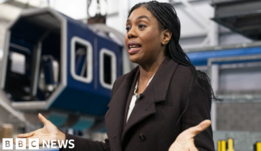 Badenoch warns Tory MPs against plotting and psychodrama