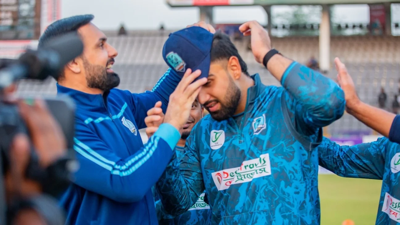 How Mohammad Nabi and his son Hassan Eisakhil prepared to play a BPL match together