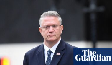 Romford MP Andrew Rosindell becomes latest Tory to defect to Reform | Reform UK