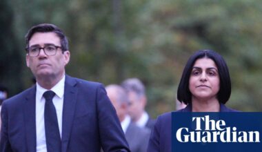 Labour must avoid ‘psychodrama’, says Mahmood, as NEC meets to decide if Burnham can stand | Andy Burnham