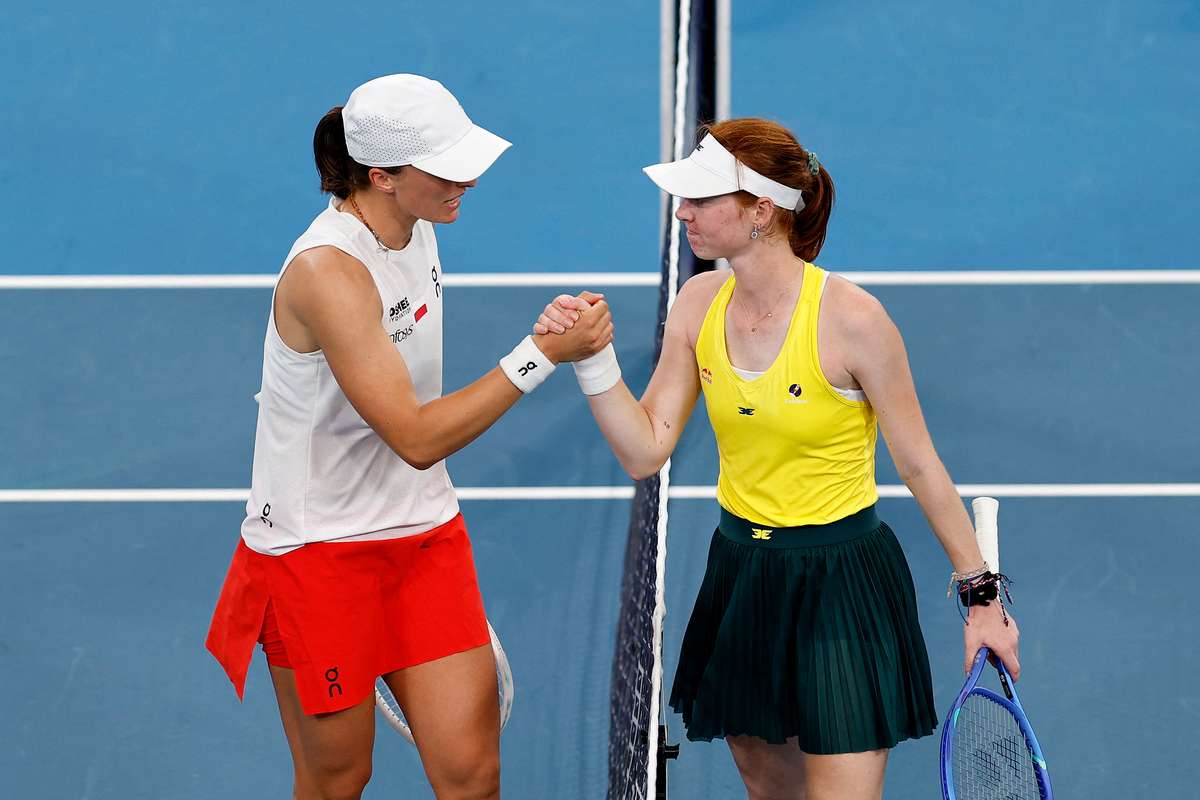 Iga Swiatek thrashes Maya Joint as Poland down Aussies in Unted Cup
