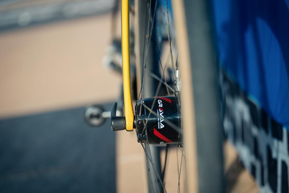 2025 roubaix Pauline Ferrand-Prévot gravaa system 2