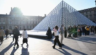 Louvre raises ticket prices for non-Europeans, hitting Canadian visitors
