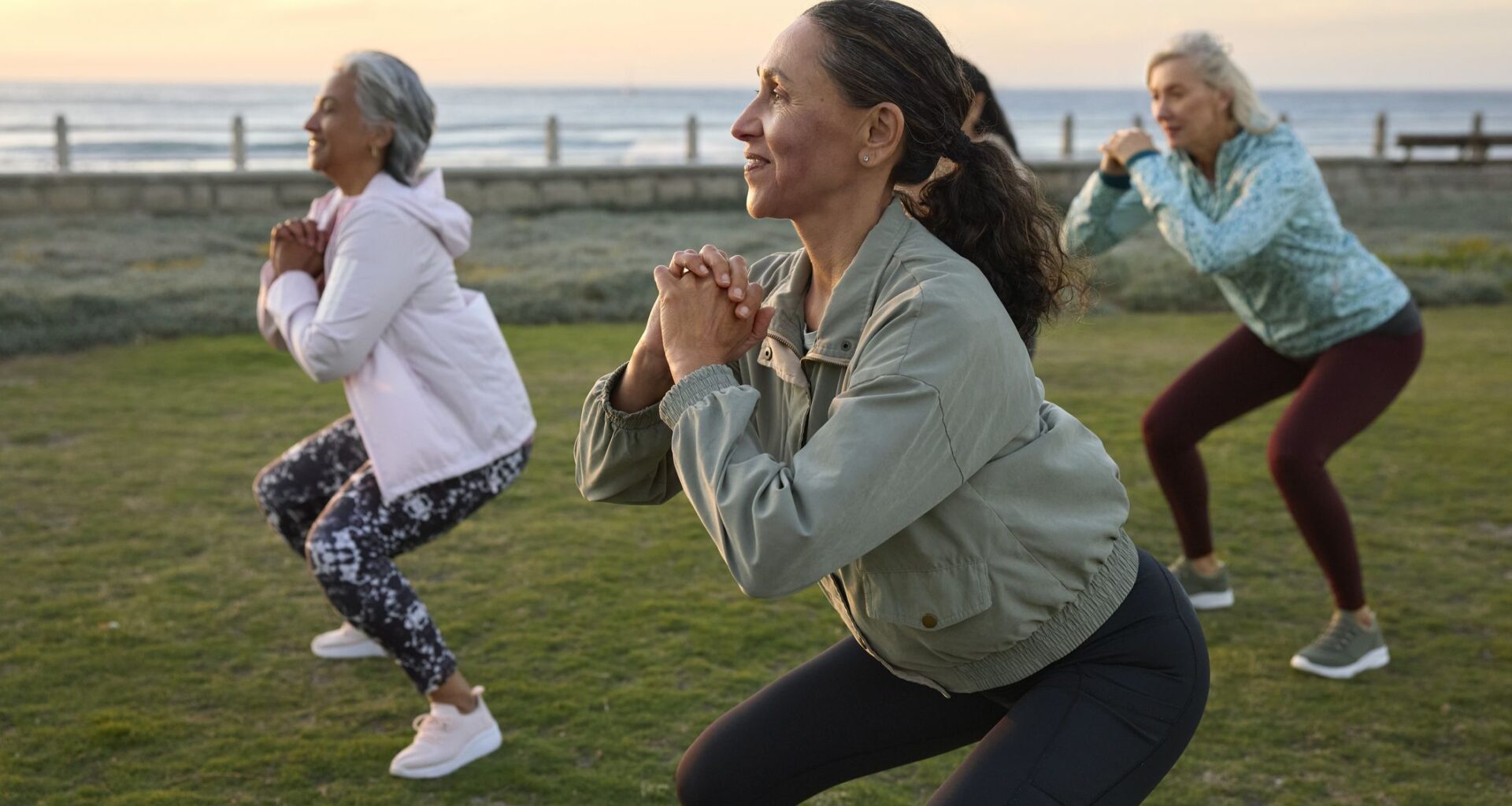 Walking injuries are common, but an exercise physiologist says you can avoid them by warming up with these two exercises