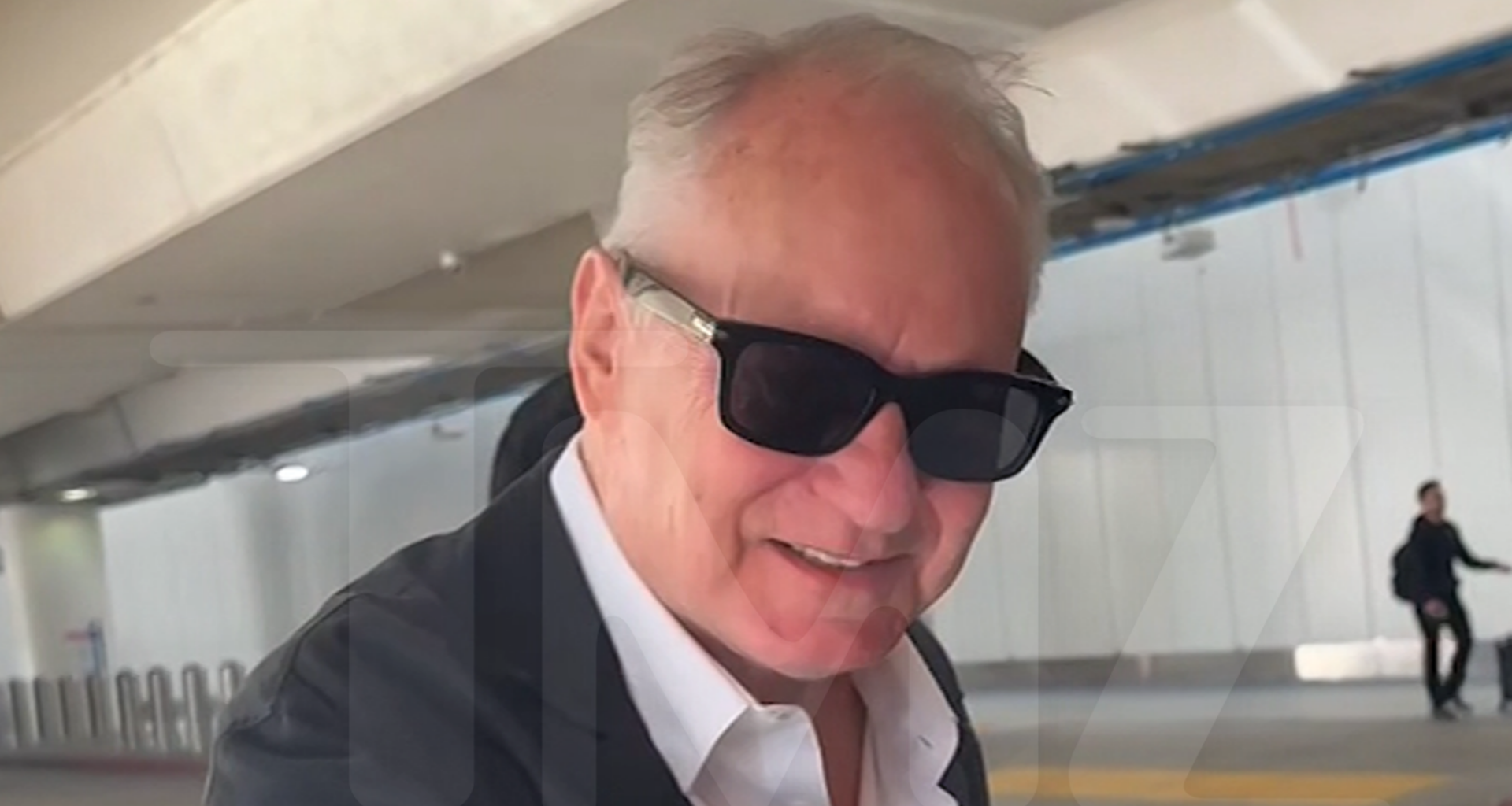 Stellan Skarsgård Reveals He Got Absolutely Wasted at Golden Globes