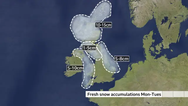 Map showing snow accumulations