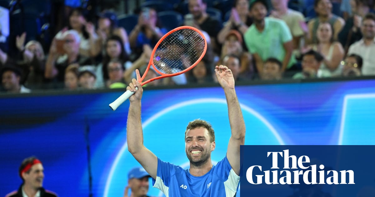 Amateur stuns pros to win One Point Slam and A$1m in boost for Australian Open | Tennis