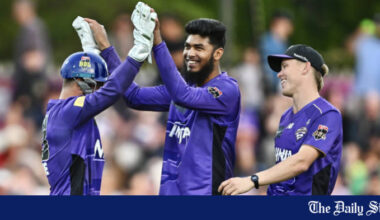 Rishad shines with control as Hobart go top in Big Bash League